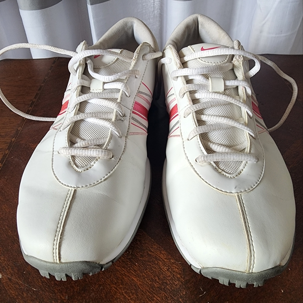 Nike Women's Golf Cleats 8.5